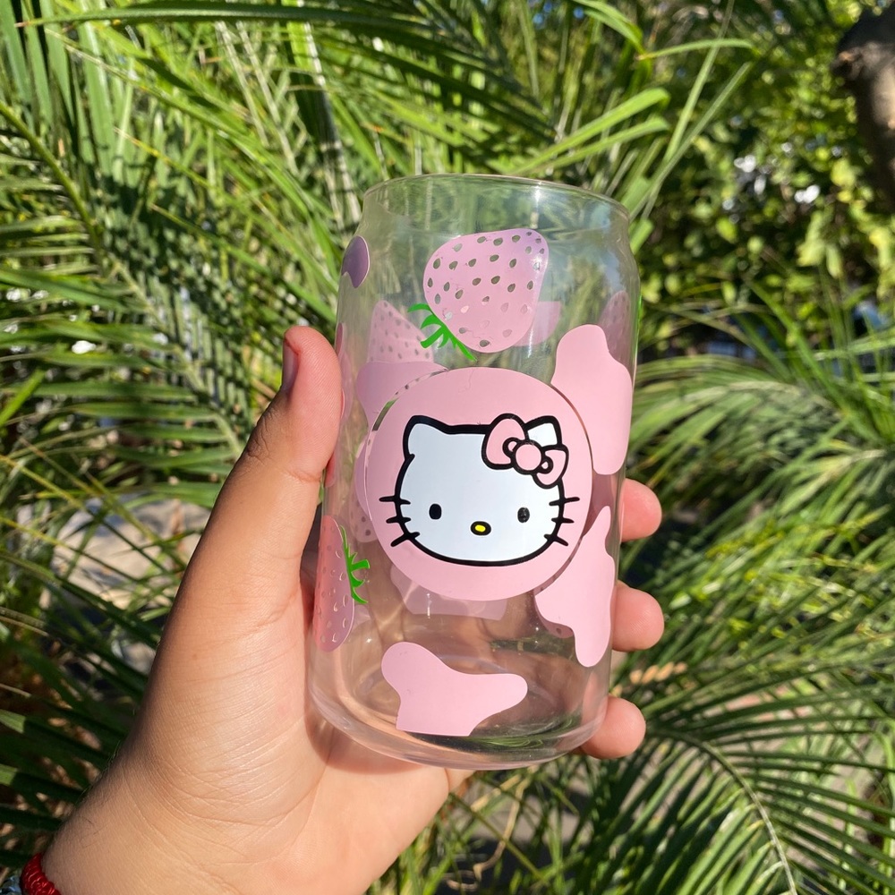 Hello Kitty Glass Can Shaped Cup